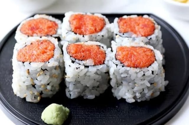 Spicy Tuna Maki.